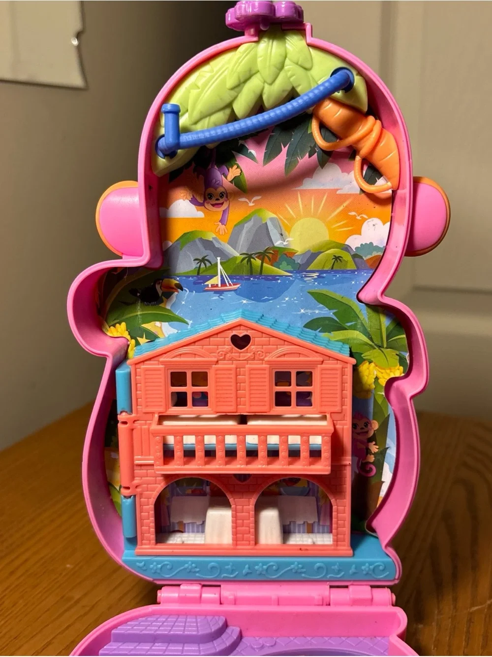 Polly pocket jungle land playground